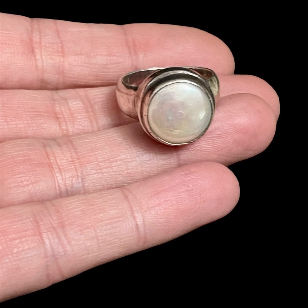 Modernist sterling and pearl ring